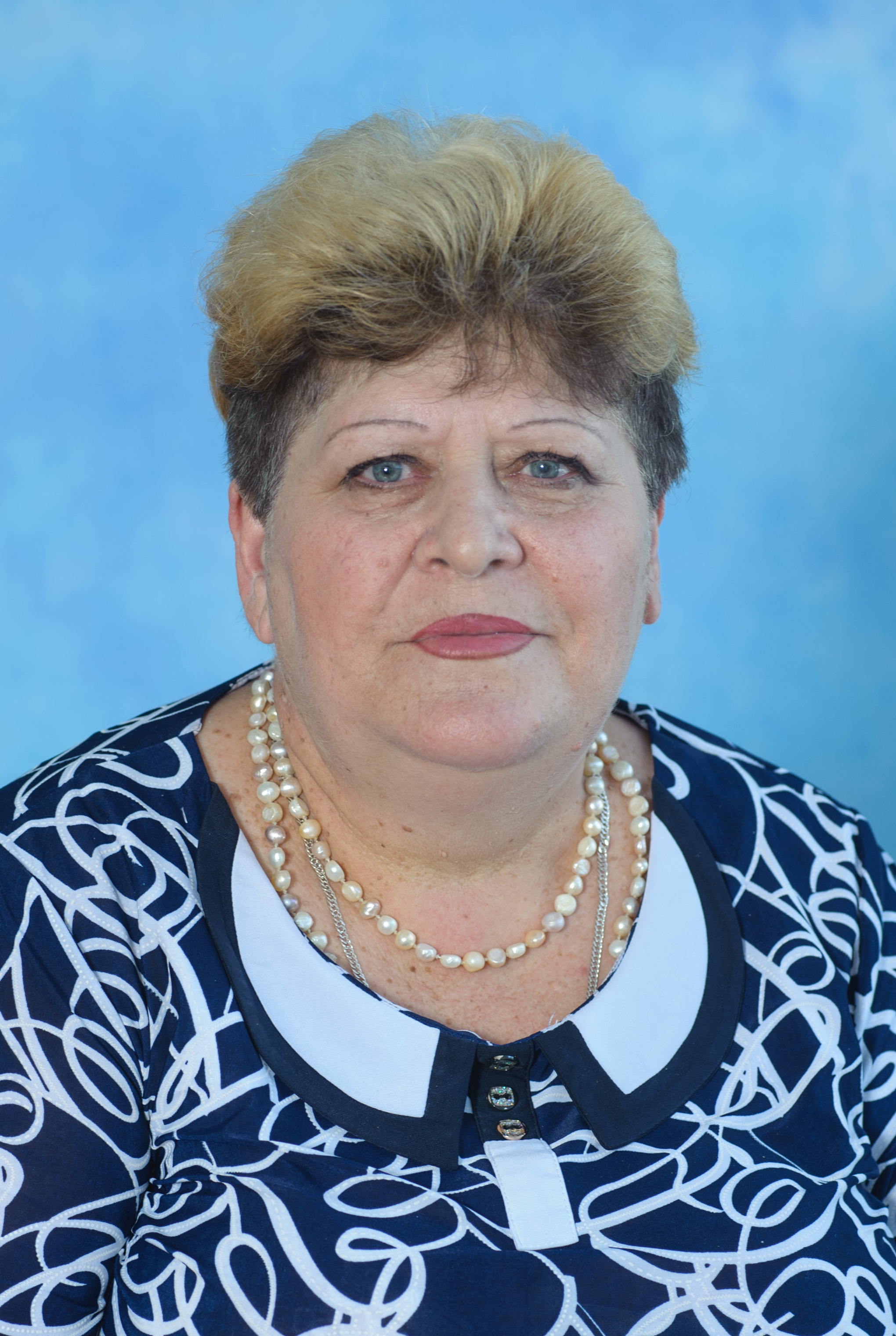 Борзенкова Галина Александровна.